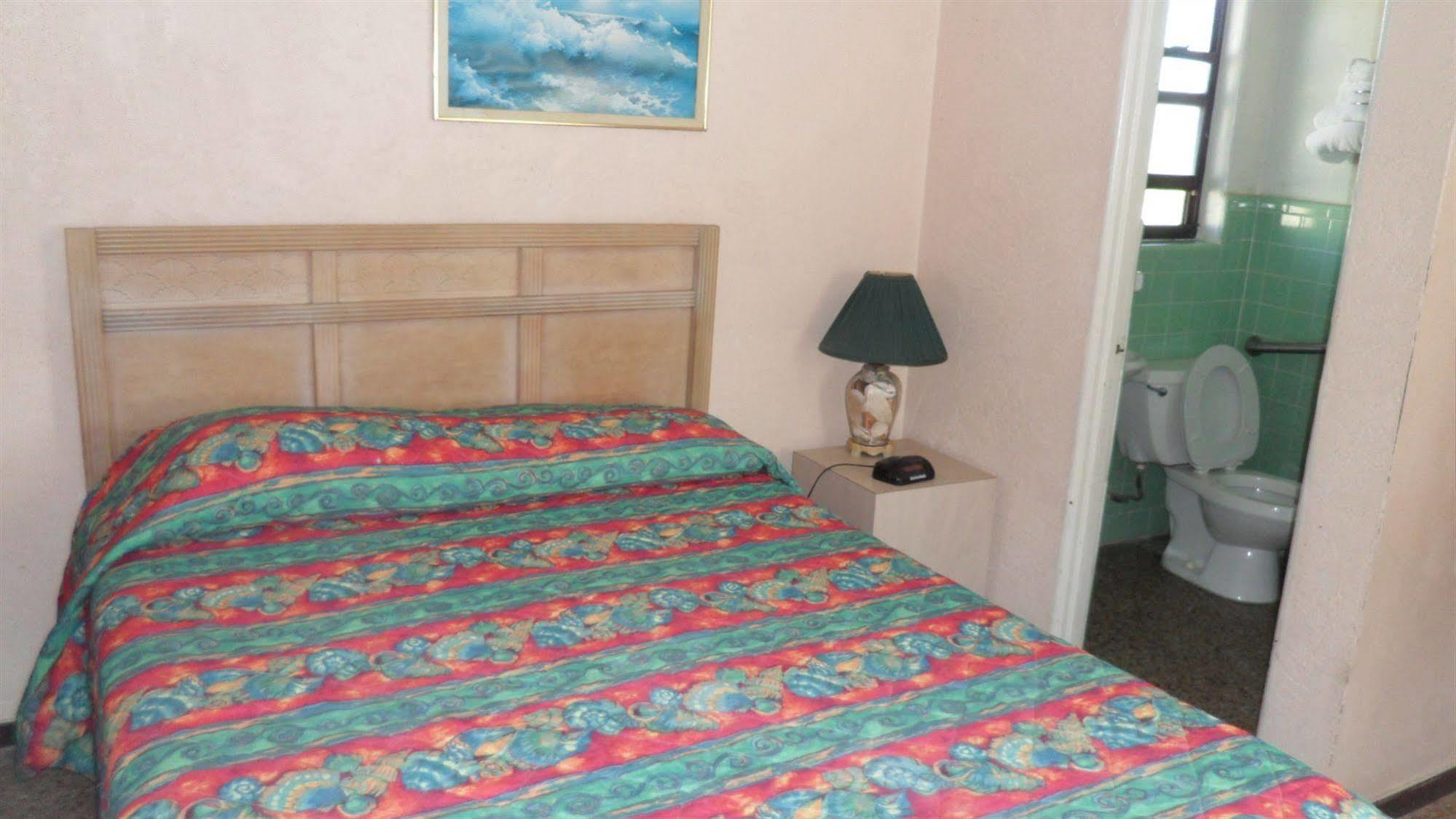 Lazy Hours Motel Flagler Beach Esterno foto